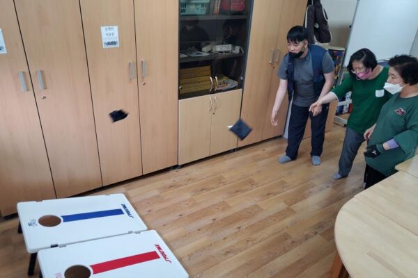 홀 안으로~~ 쏙~~ 골인!!!!