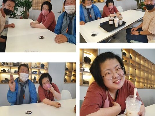 주간보호센터 카페체험 사회참여활동 진행