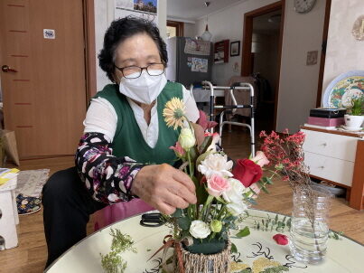 10월 여성장애인교육지원사업 꽃꽂이 프로그램 진행