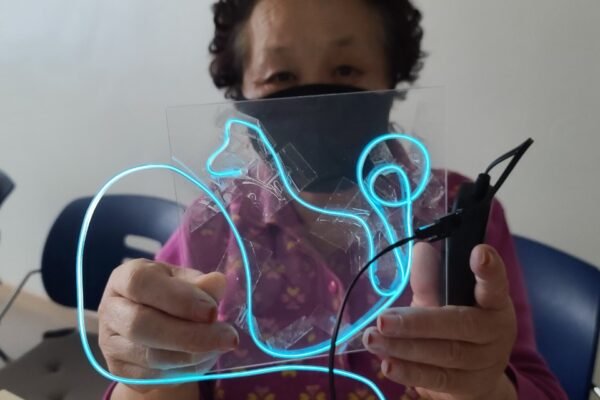 여성장애인 교육지원사업 네온사인 프로그램 진행