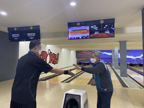 굴러가라 스!트!라!이!크! 보오오~올링