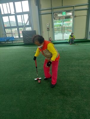 게이트볼 프로그램 진행하였습니다.