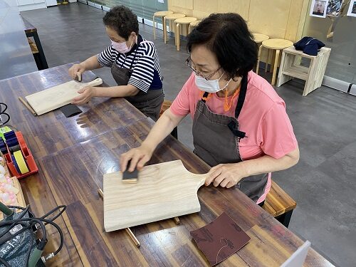 코로나 블루엔딩 "힐링에 빠지 go"