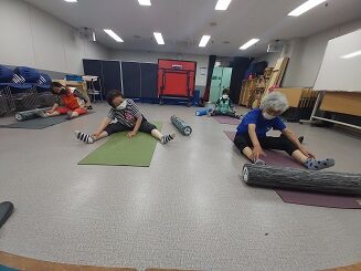 스트레칭 프로그램 진행하였습니다.