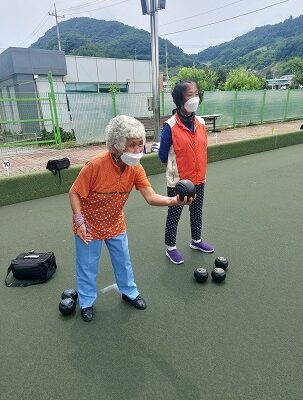 론볼 프로그램 진행하였습니다.