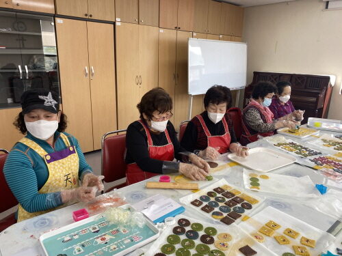 라온제나 장애인의 날 - 사랑의 쿠키를 "너에게" 쿠키 만들기 및 전달