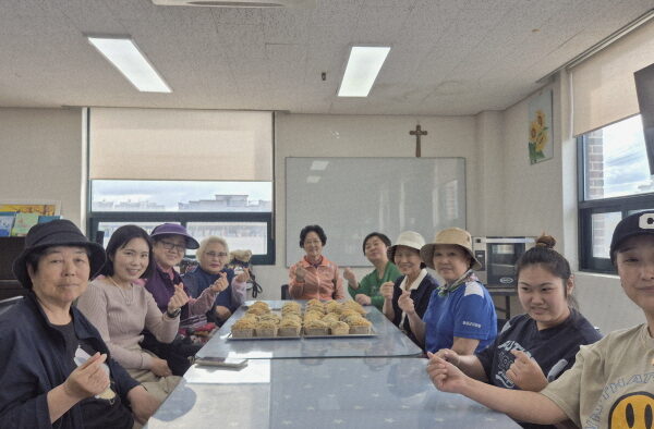 여성장애인교육지원사업(제빵 프로그램)