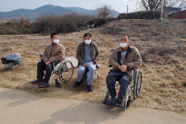 주간보호센터 산책 다녀왔습니다!