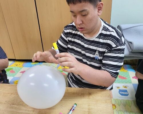 발달장애인주간활동서비스 재미있는 풍선아트