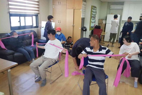 주간보호센터 세라밴드 진행했어요^^