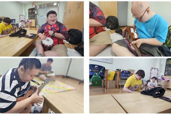 발달장애인지원팀 박치음악단 프로그램 진행되었습니다.