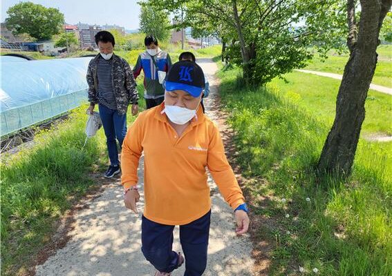 주간보호센터 산책