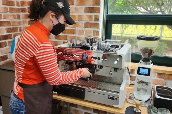 발달장애인 일자리 직무교육 사업“내일을 위해 오늘도 열심히 훈련합니다.”