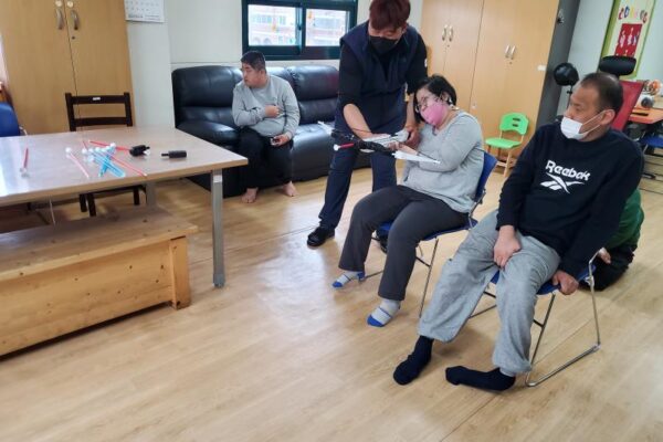 주간보호센터 양궁 진행했습니다^^