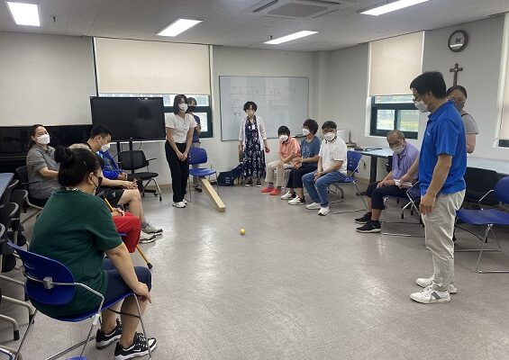 함박웃음재활교실 진행
