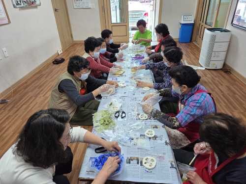 장애인의 날 주간 "고체비누 만들go 장애인 가정에 선물하go"